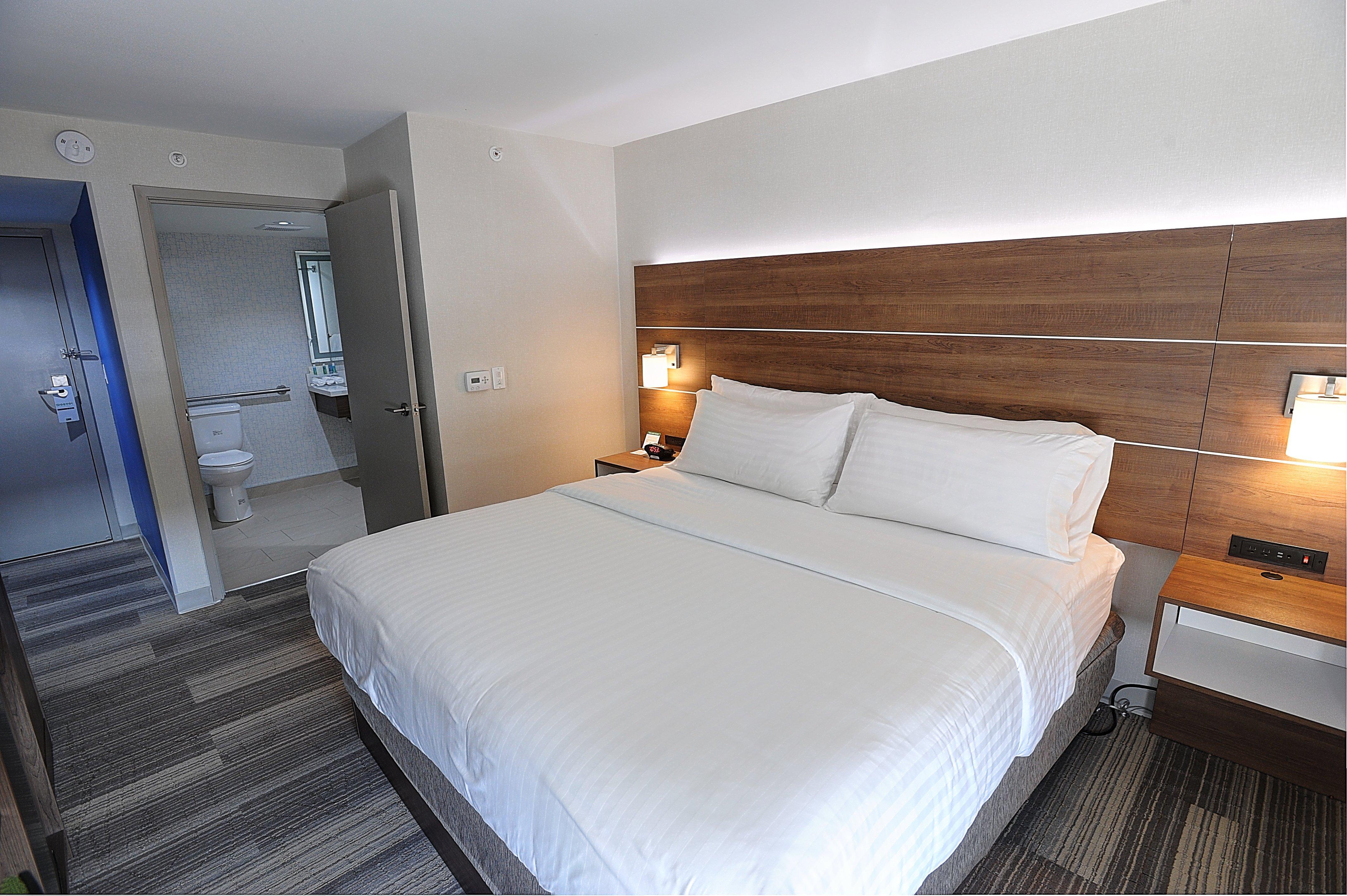 Holiday Inn Express & Suites Toronto Airport West By Ihg Mississauga Exteriér fotografie