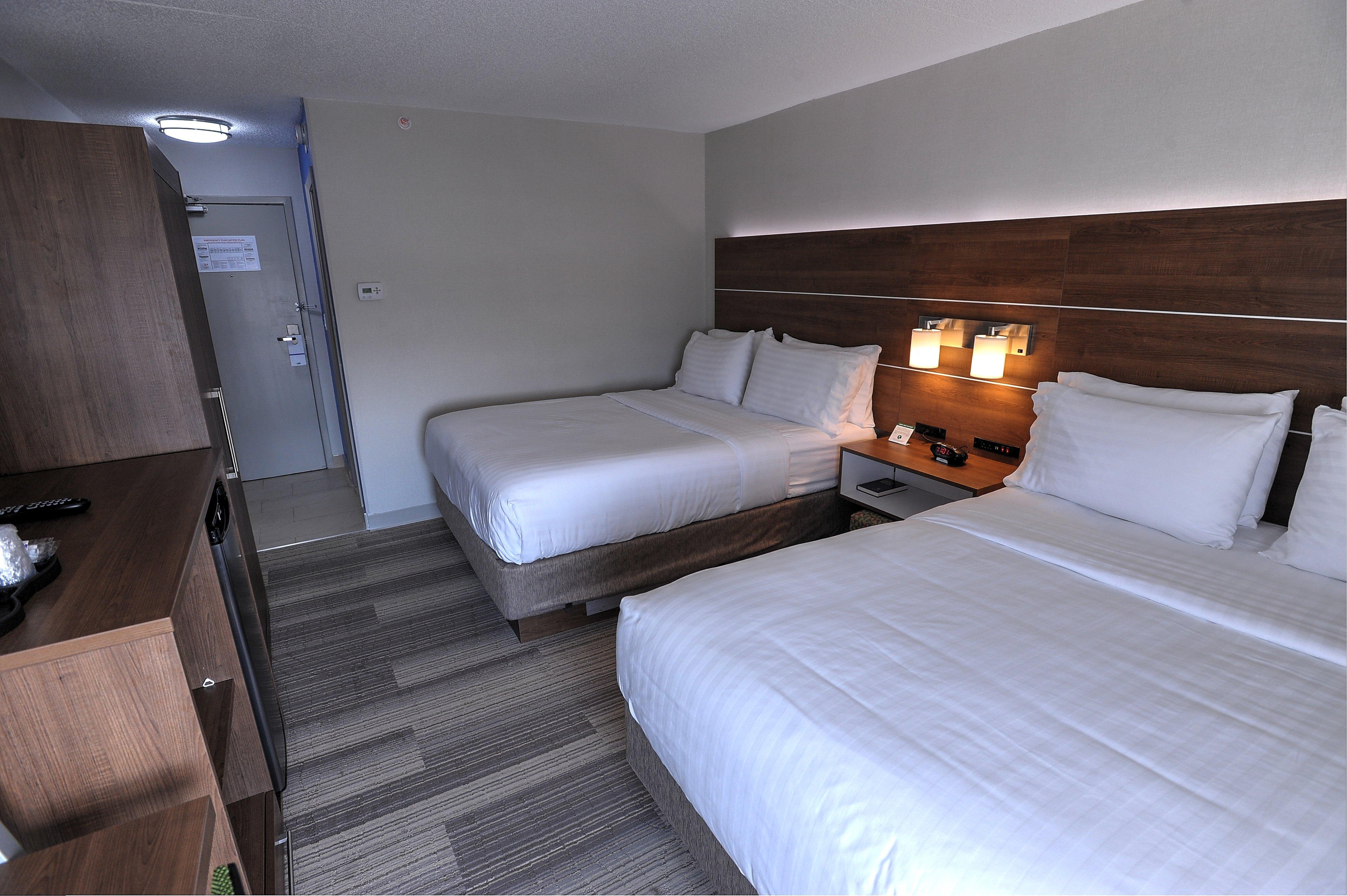 Holiday Inn Express & Suites Toronto Airport West By Ihg Mississauga Exteriér fotografie