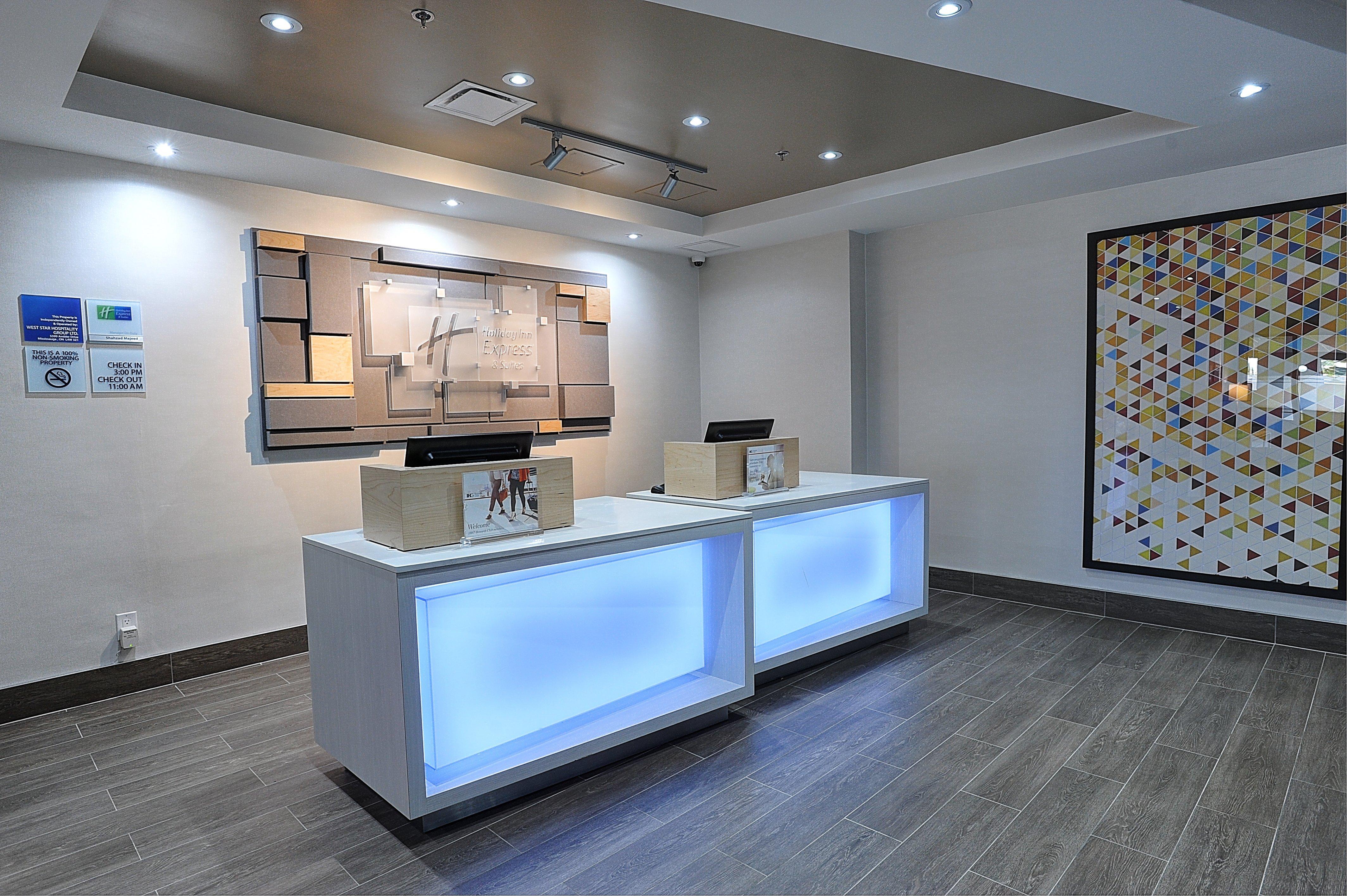 Holiday Inn Express & Suites Toronto Airport West By Ihg Mississauga Exteriér fotografie