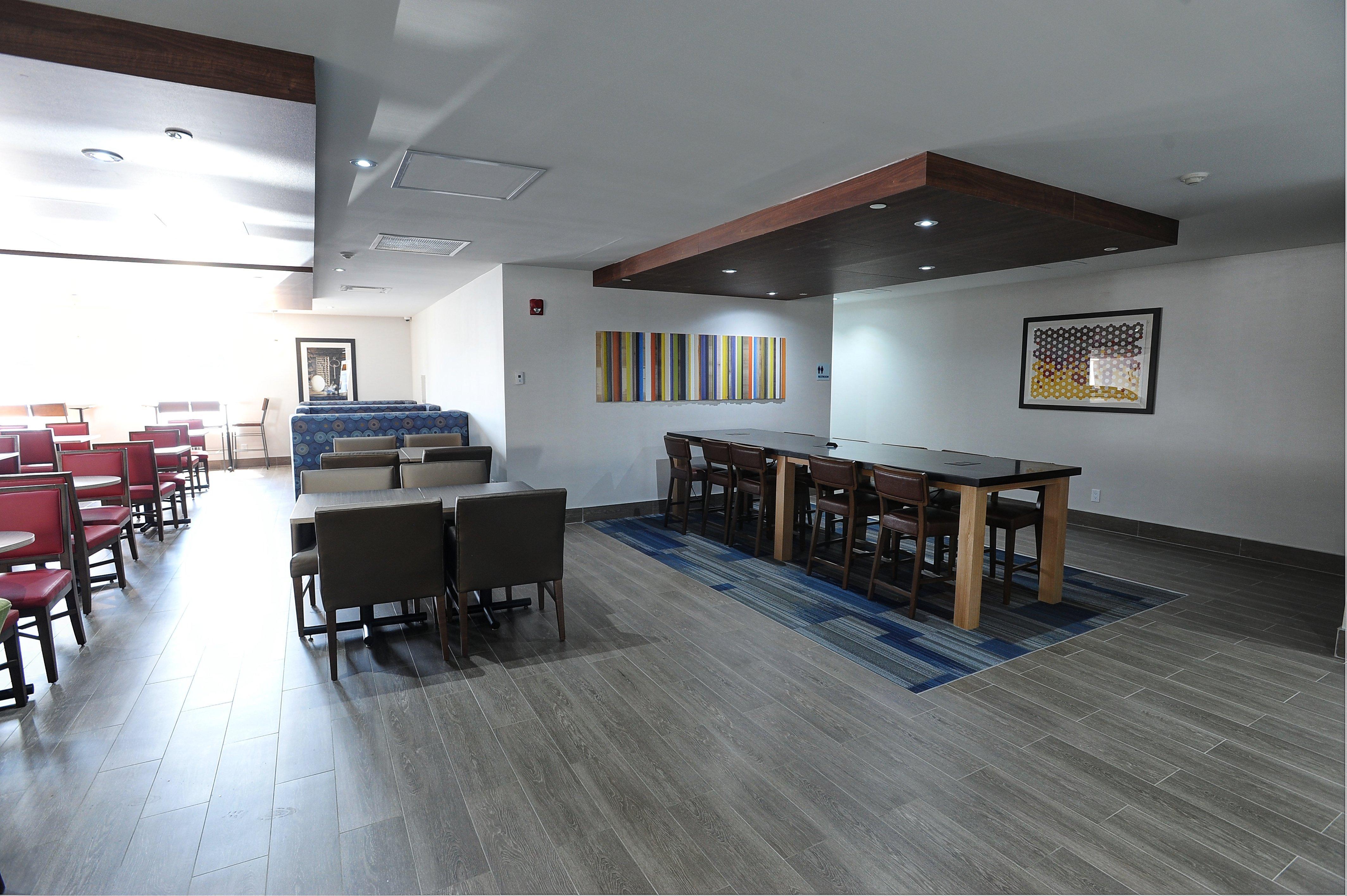 Holiday Inn Express & Suites Toronto Airport West By Ihg Mississauga Exteriér fotografie