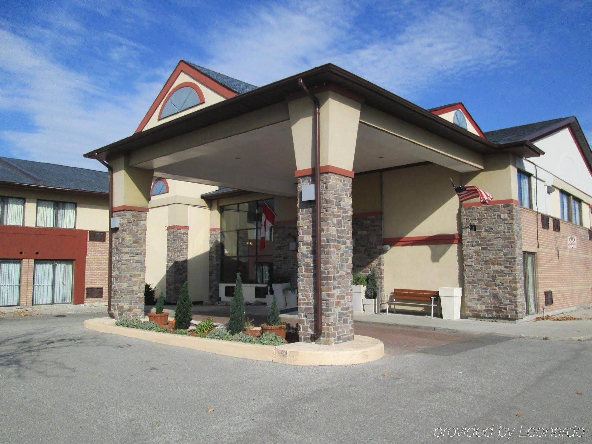Holiday Inn Express & Suites Toronto Airport West By Ihg Mississauga Exteriér fotografie