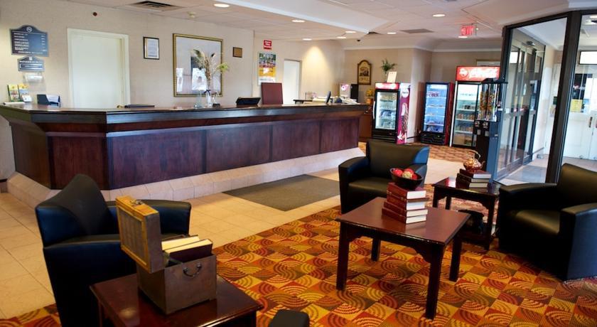 Holiday Inn Express & Suites Toronto Airport West By Ihg Mississauga Exteriér fotografie