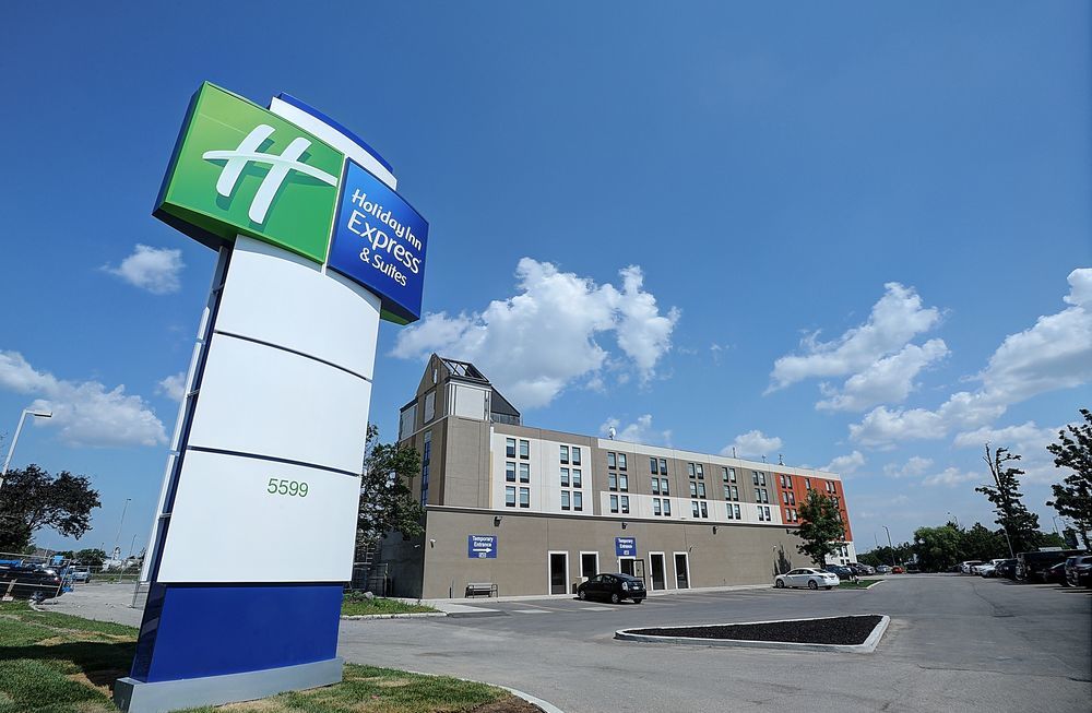 Holiday Inn Express & Suites Toronto Airport West By Ihg Mississauga Exteriér fotografie